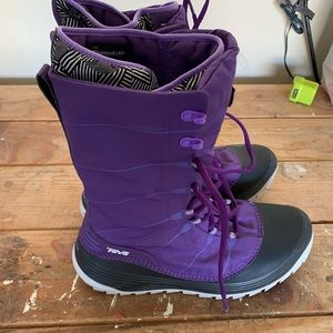 Teva Jordanelle Snow Boots Size 95 